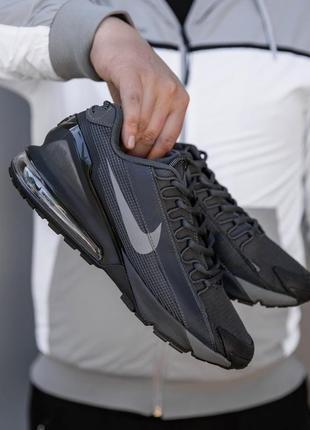 Чоловічі кросівки nike air  max 270
