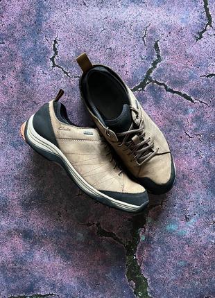 clarks cushion plus gore tex 1050 164200257