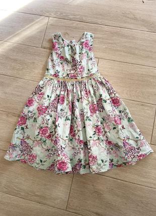 Сукня для дівчинки
