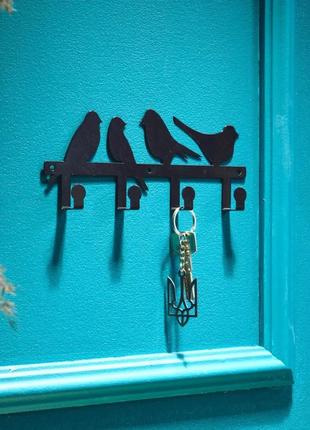 Ключниця настінна металічна 22х8.5см. колір "чорний" птахи 4 гачки1 фото