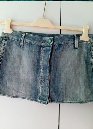 Мини юбка джинсовая с карманами mango