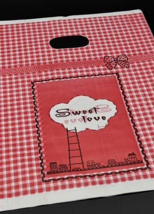 Подарочные полиэтиленовые пакеты 25х35см "sweet love". цвет красный.