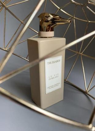 Trussardi le vie di milano limitless shopping via della spiga  100 мл