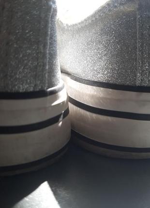 Серебристые кеды на высокой подошве convers primark 32/33 размер