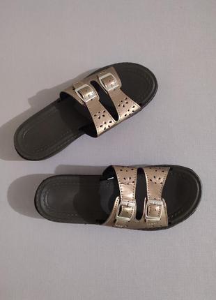 Шльопанці нові, 39 розмір