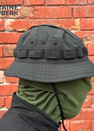 Тактическая панама с характерными короткими полями черная