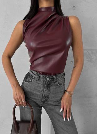 Жіночий шкіряний топ в стилі zara