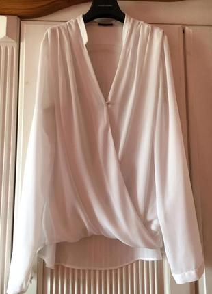 Комфортная белая блуза "ann taylor" с драпировкой на полочке