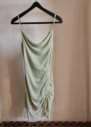 Вишукана ніжна коктейльна сукня на бретельках