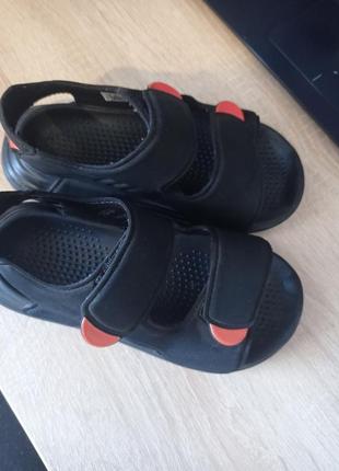 Босоножки adidas