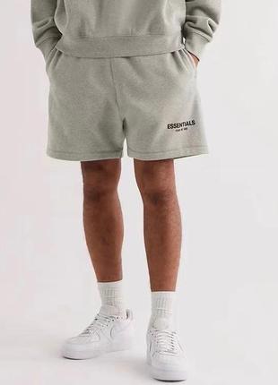 Шорты essentials