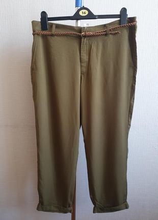 Брюки чино с поясом хаки  h&m