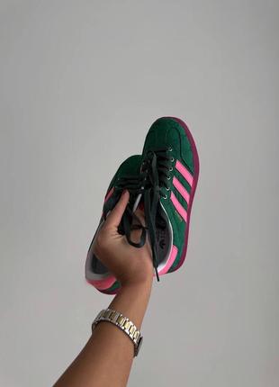 Жіночі кросівки в стилі adidas x gucci gazelle адідас x гуччі газель / демісезонні / весняні, літні, осінні / текстиль / зелені, рожеві