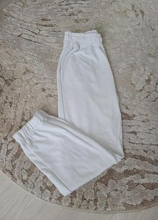 Спортивні штани молочного кольору sinsay s