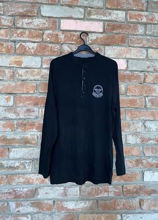 Отличный реглан на размер m в идеальном состоянии