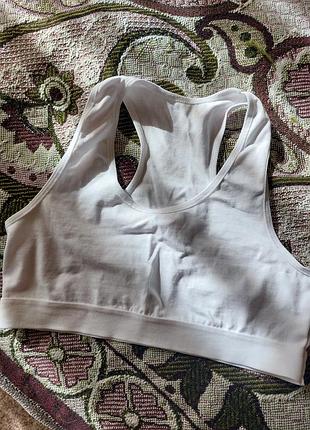 Продадим топик женской