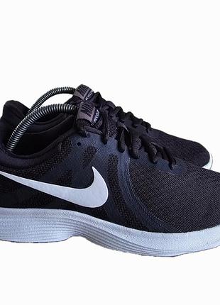 Универсальные  кроссовки "nike revolution 4"