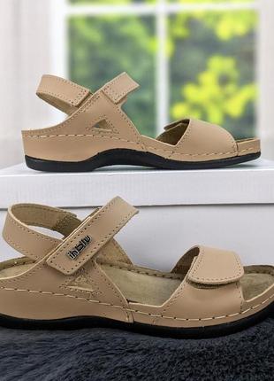 Сандалии женские inblu бежевые кожаные на липучках 4465