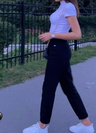 Джинси bershka