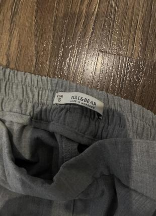Женские брюки pull and bear