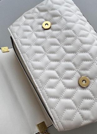 Жіноча сумка guess біла 5