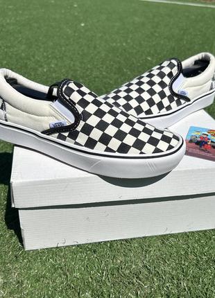 vans slip on comfycushstarerboard old skool era