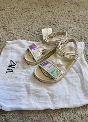 Босоніжки zara 28