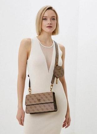 Женская сумка guess бежевая
