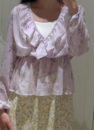 Блузка легенька