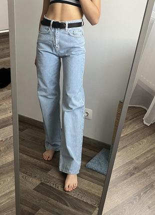 Джинси прямого крою