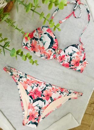 Купальник xs s h&m белый в цветочный принт