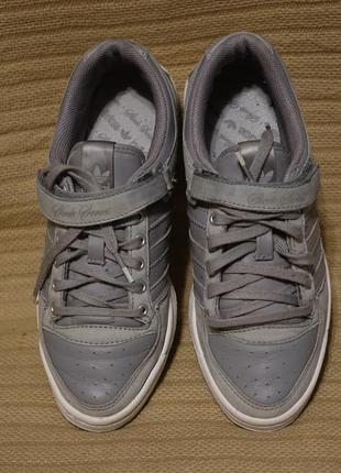 Серые низкие комбинированные кожаные сникерсы adidas sleek series 36 2/3 р3 фото