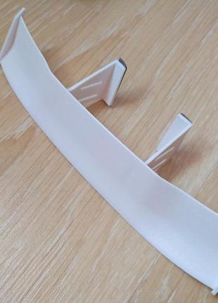 Спойлер на міні авто білий