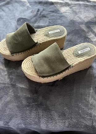 Шлепки соломенные