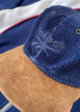 Вельветова кепка finish reebok vintage