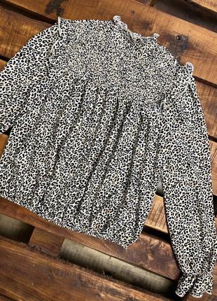 Женская блуза в леопардовый принт dorothy perkins (дороти перкинс лрр идеал оригинал разноцветная)1 фото