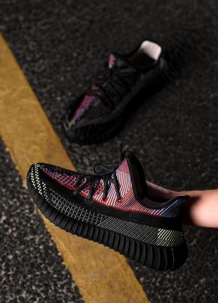 Жіночі текстильні кросівки adidas yeezy 350 v2 black адідас ізі буст