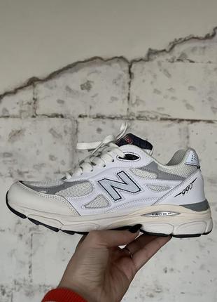 Жіночі замшеві кросівки new balance 990 white beige4 фото