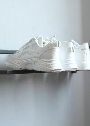 Металева взуттєва підставка 70х16х9 см