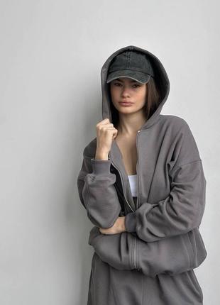 Трендові oversize костюми в трьох кольорах5 фото