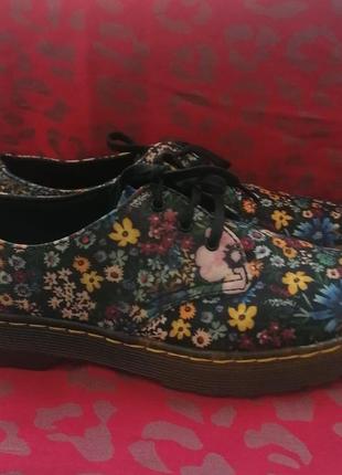 Туфлі, лофери dr. martens floral1 фото