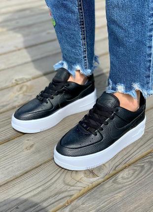 Жіночі шкіряні кросівки nike air force 1 sage ‘black’8 фото