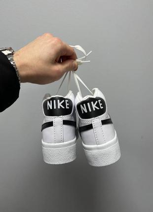 Жіночі шкіряні кросівки nike blazer mid platform ‘white black’ найк блейзер4 фото