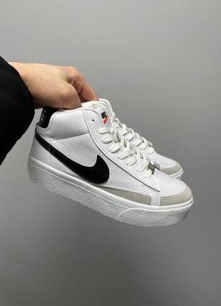 Жіночі шкіряні кросівки nike blazer mid platform ‘white black’ найк блейзер5 фото