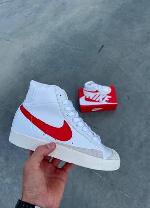 Жіночі шкіряні кросівки nike blazer mid ‘77 vintage ‘red logo’ найк блейзер2 фото