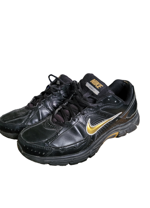 Nike dart 7 golden swoosh кроссівки найк чорні