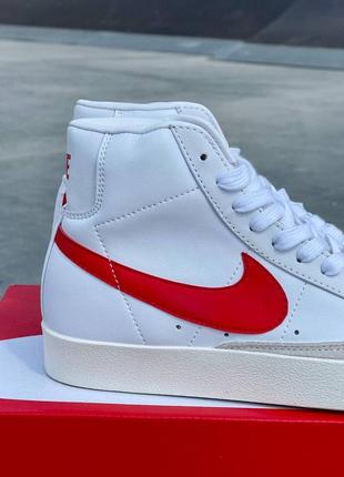 Жіночі шкіряні кросівки nike blazer mid ‘77 vintage ‘red logo’ найк блейзер6 фото