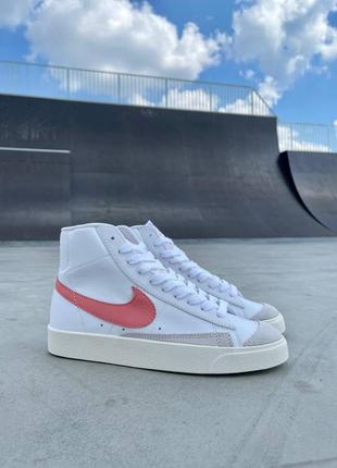 Жіночі шкіряні кросівки nike blazer mid ‘77 vintage ‘peach logo’ найк блейзер4 фото