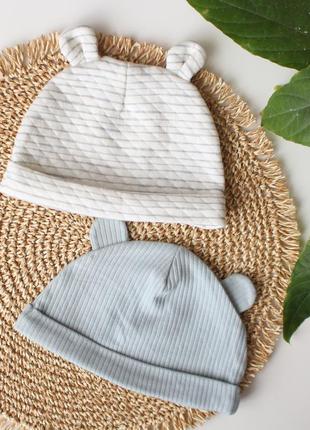 Комплект трикотажных шапочек с ушками на малыша 12-18 мес