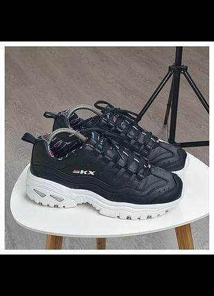 Кросівки skechers